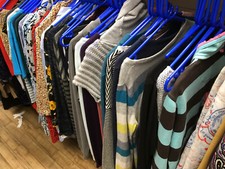 Preloved Wholesale Bundle Mixed Label Ladies Mens Clothing Jeans T Shirts Tops