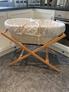 mamas and papas baby basket