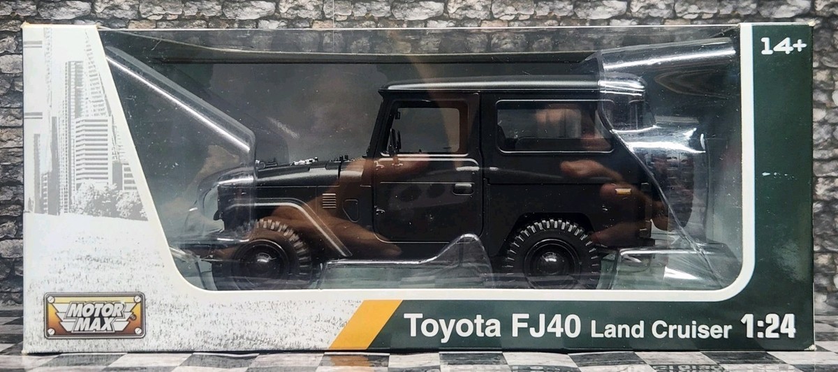 2016 MotorMax 1:24 Scale Matte Black Toyota FJ40 Land Cruiser M&J