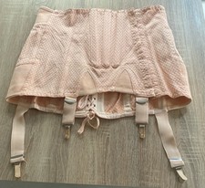 Ancien Corset Portes-jaretelles -Coton Plumetis Rose saumon - laçage dans le dos