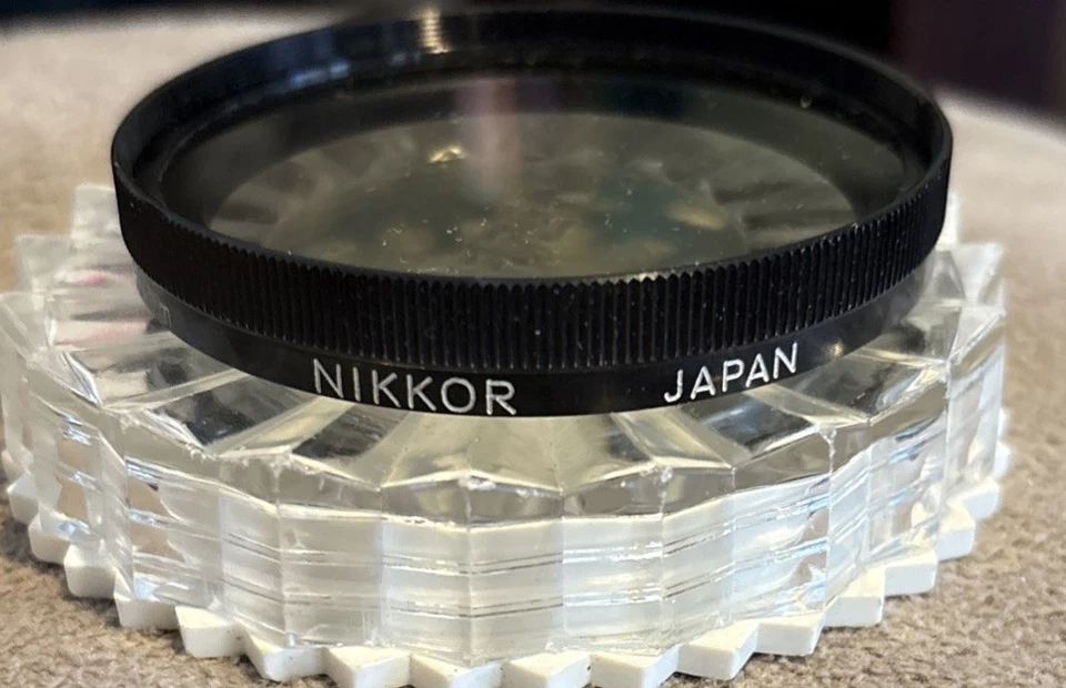Nikon Nikkor 52mm Polar Polarizer Filter Screw-In + 58mm Nikon Snap-In Lens Cap - Image 2 of 4
