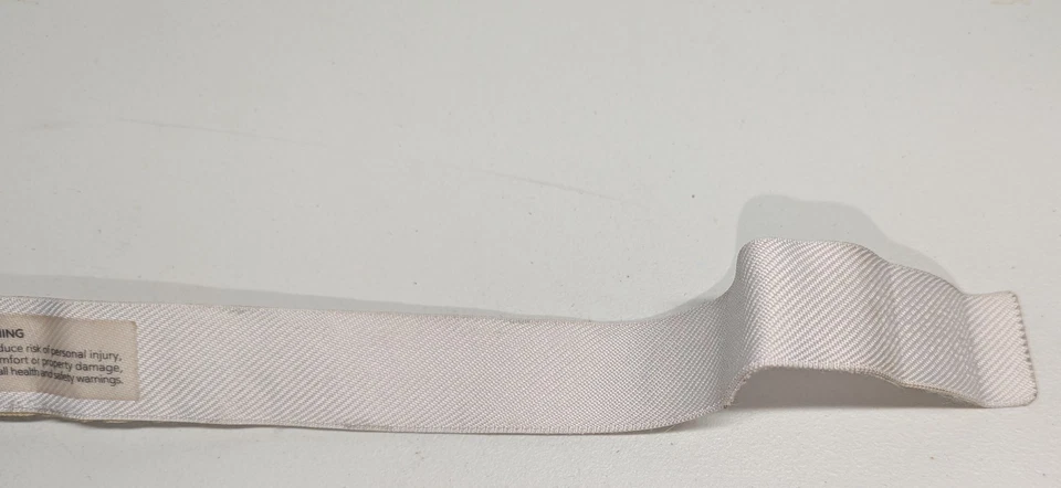 Oculus Quest 2 All-in-one VR Headset  - White Headset ONLY No Controllers - Image 4 of 4