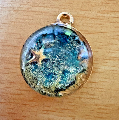 Ocean Waves Star Charm Pendant Blue Gold Oilie Oily Water Sticker Liquid Crystal