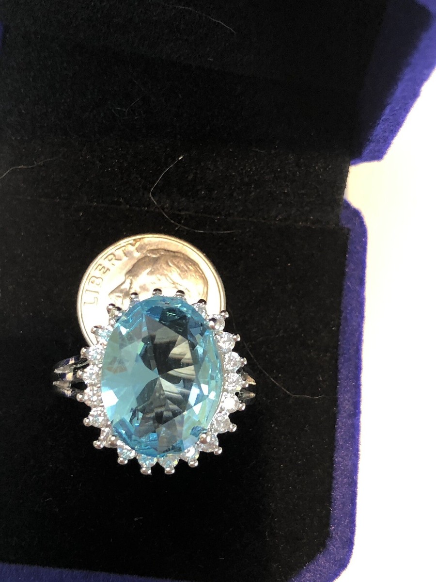 Kate Middleton Meghan Markle Hybrid Ring Aquamarine Diamond