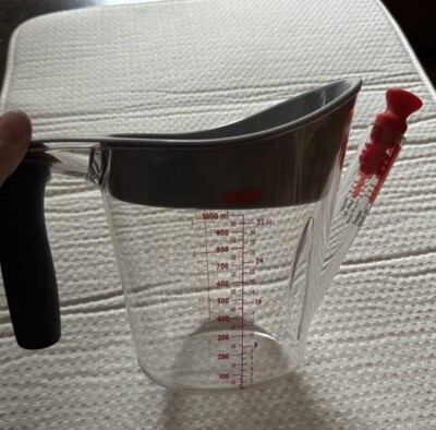 OXO Good Grips Gravy Fat Separator 4 Cup Capacity Clear Plastic NWOT