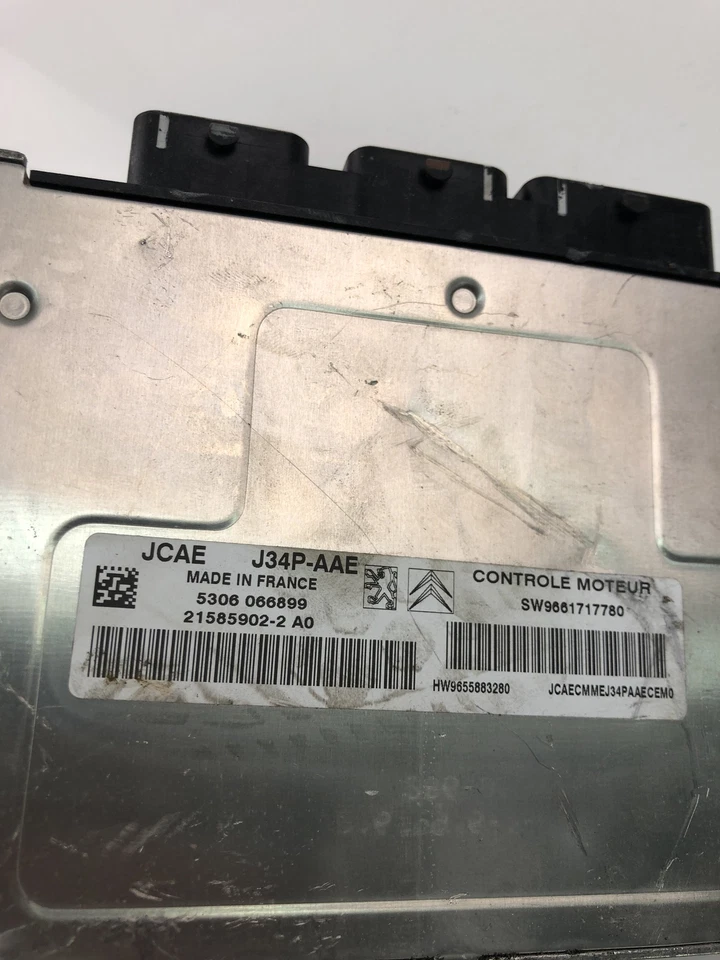 Centralina motore PEUGEOT 1007 KM 9661717780 9655883280 ECU 2006 27188628 - Immagine 4 di 4