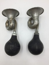 2 Vintage Bike Horns,Rubber Bulb,Works,LISTEN