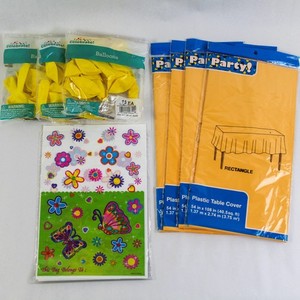 Lot of 8 Yellow Balloons, Tablecloths & Goodie Bags - Birthday Party Supplies
