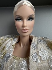 Integrity Fashion Royalty Graceful Reign Vanessa Perrin Dressed Doll NEW NRFB LE