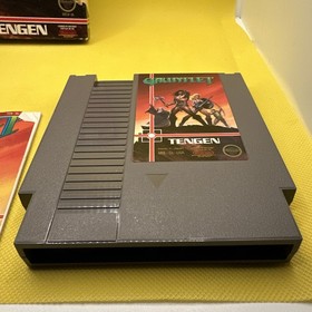 Gauntlet Tengen CIB NES Rare