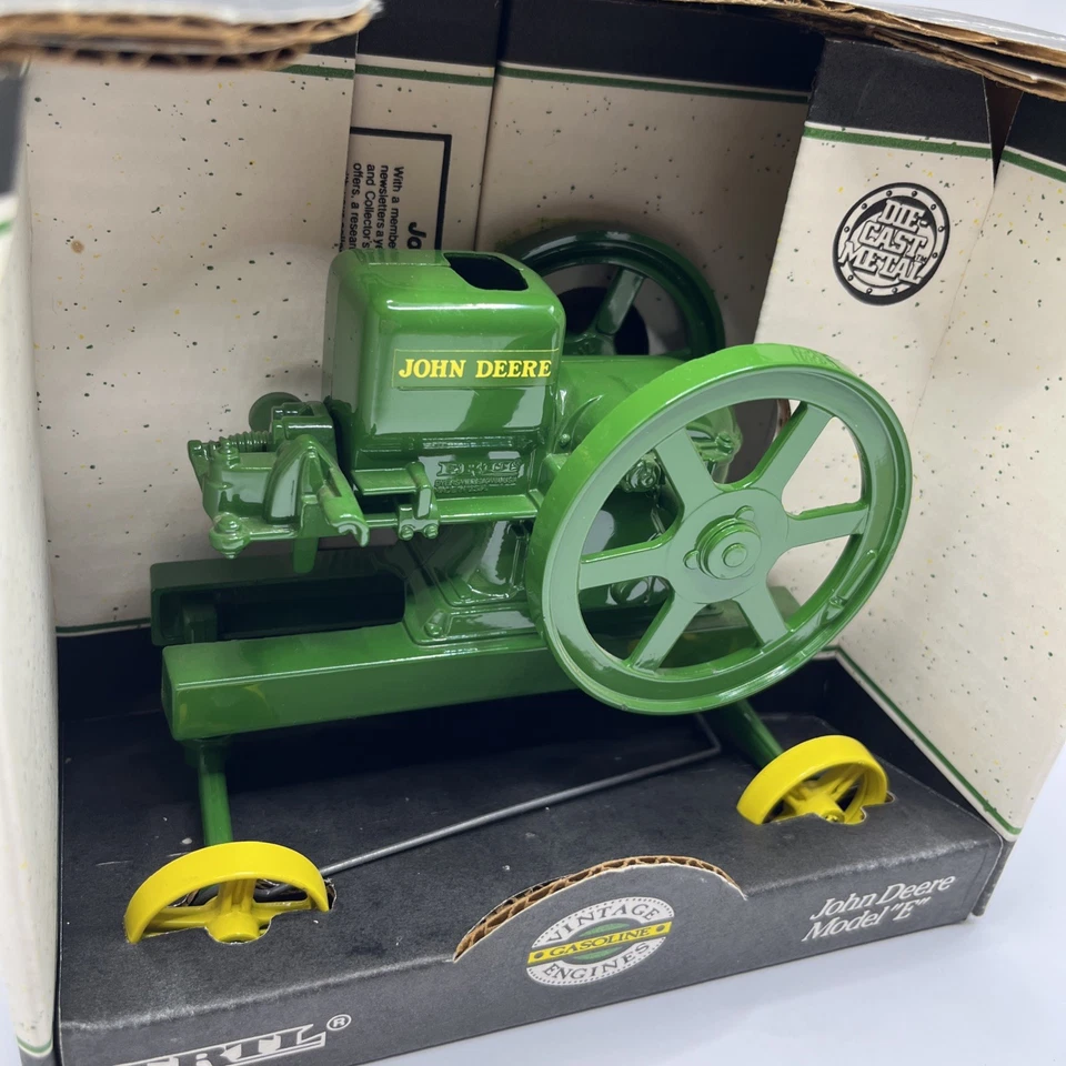 Ertl John Deere Model E Tractor 1/6 Die Cast Model E Gasoline Engine Model - Image 3 of 4