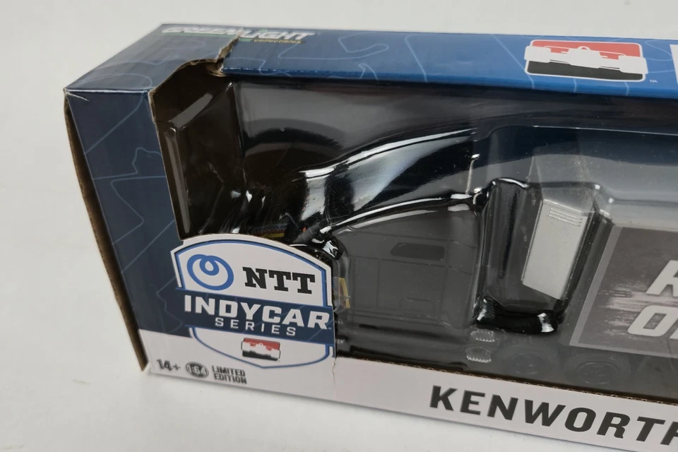 Kenworth T2000 Transporter Diecast 1/64 Greenlight NTT IndyCar Series 2023 w Box - Image 2 of 4