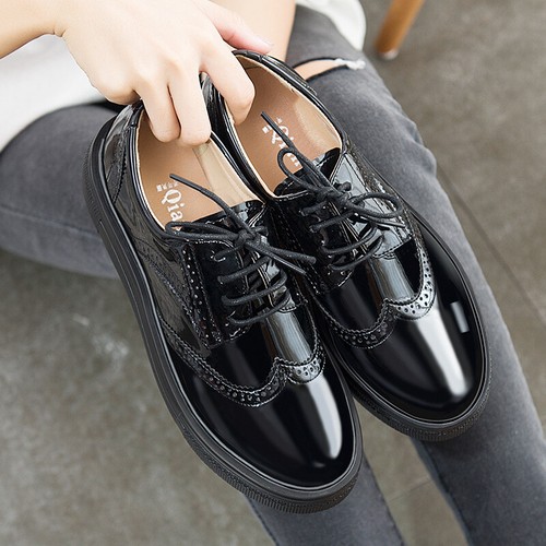 British Style Patent Leather Brogue 