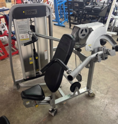 Cybex | Eagle Overhead Press
