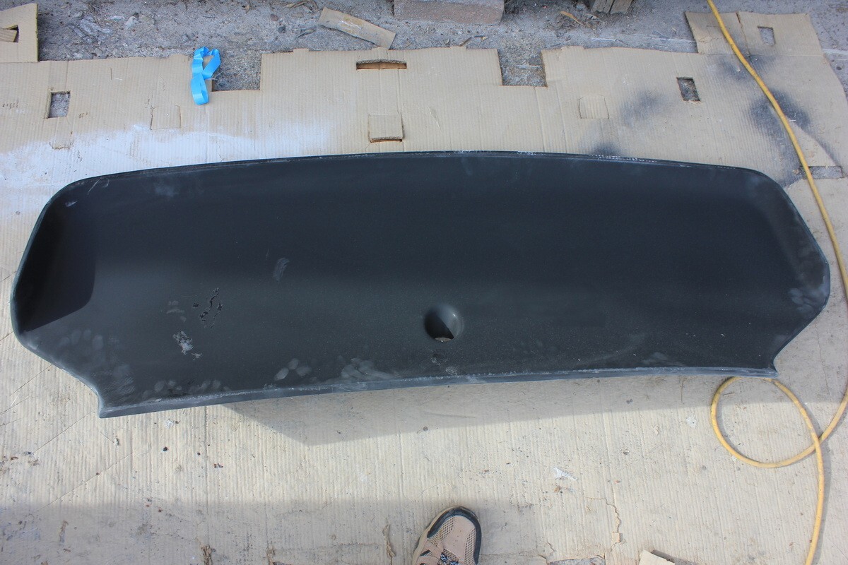 Showcars Whale Tail that fits Nissan Datsun 240z-260z-280z 70-78