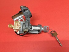2002-2006 Toyota Camry Ignition Lock Cylinder Switch Assembly 2 Keys 45020-06-4 2002-2006 Toyota Camry Ignition Lock Cylinder Switch Assembly 2 Keys 45020-06-4