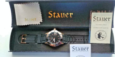 Stauer Mens BLAZON Wristwatch 