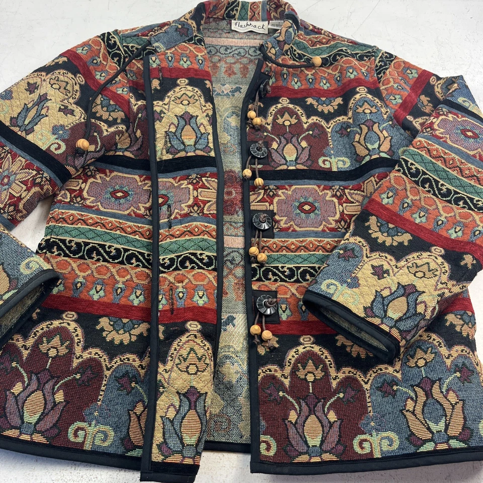 Chaqueta pequeña Flashback para mujer Street-Ware tapiz boho retro hippy festivo Foto 2 de 4