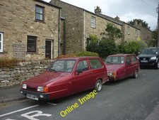 Photo 6x4 Three-wheelers at Askrigg A pair of Reliant Robins ://en.wi c2014