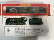 Hornby R380 4-4-0 SR Schools #928 “STOWE” SR Malachite Green with Smoke Effect