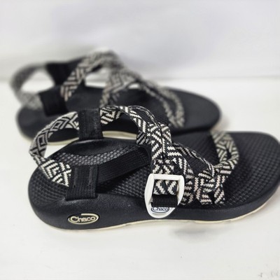 Chaco ZX1 Cloud Womens 7 Sandals Origami Black White Geometric J106094