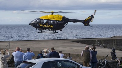 Foto 6x4 G-PSNO, Bangor Bangor\/J4880 Der PSNI Hubschrauber G-PSNO c2017