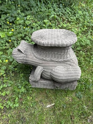 Vintage Mid Century Rattan Frog Seat/table