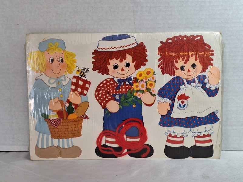 Vintage Hallmark Raggedy Ann & Andy Hexagon Mobile 1974 - NEW Sealed