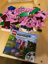 LEGO #21170 MINECRAFT - The Pig House 100% damaged book