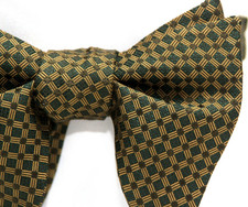 Men's Self-tied Butterfly Bow Tie Green Gold Plaid big bow tie Bow tie S466