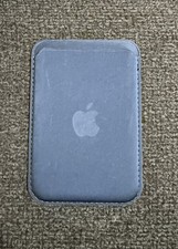 iPhone Wallet with MagSafe   Lightly Used -Blue