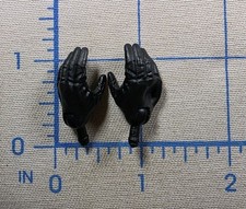 AEW Unrivaled Male Gloved Open Hands Fodder 7