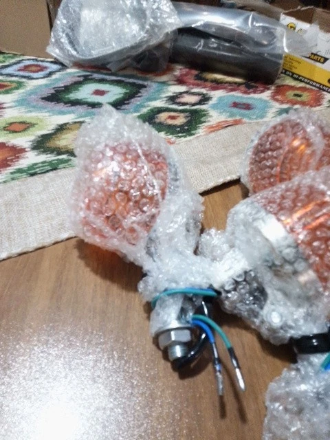 Quattro Frecce Moto Anteriori E Posteriori Nuove - Immagine 2 di 4