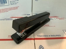 STANLEY BOSTITCH Classic Metal Stapler 20-Sheet Capacity Black B515 MCM EUC