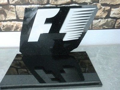 Formel 1 Präsentations- Rampe Granit Hochglanz steckbar für verschiedene Modelle
