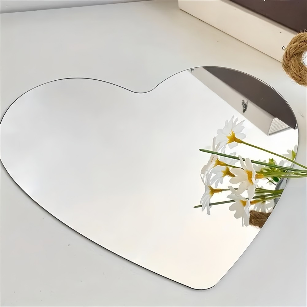 Aesthetic Heart-Shaped Autohesion Wall Mirrors for Stylish Decor