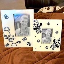 Set of pet themed photo frames