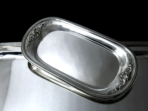 ❤️ GRANDE BAROQUE WALLACE STERLING TRAY 10 3/8”