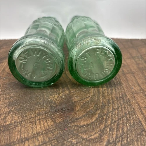 VTG 1958 Coca-Cola 6oz Hobbleskirt. New York, NY, Saint Petersburg, FLA