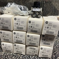 ALLEN BRADLEY 800H JR5A 3 Position Selector Switch 30 mm