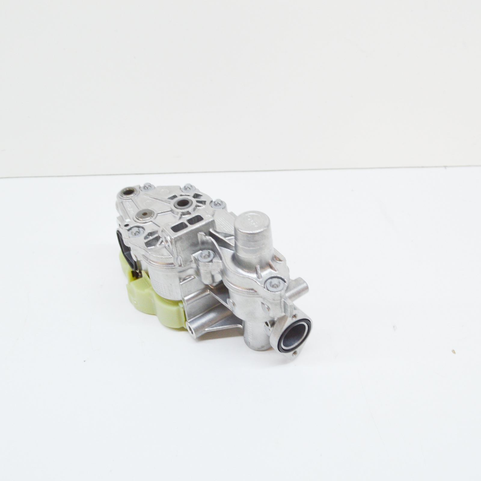 AUDI Q7 4L Engine Oil Pump 079115103S NEW GENUINE eBay