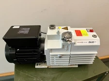 Pfeiffer DUO 20 M Vacuum Pump