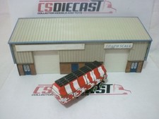 Oxford Diecast Modern 1:76th Truck Circus Loaded Flatbed Sheeted Trailer