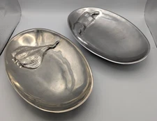 Vintage Mariposa Brillante Jalapeno Pepper and a Garlic Oval Bowls- set of 2