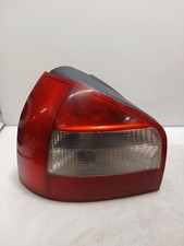 Feu arrière Audi 75