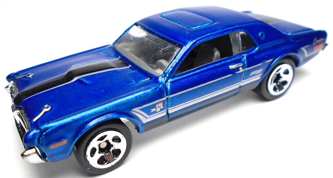 2011 HOT WHEELS '12 MUSCLE MANIA FORD '68 MERCURY COUGAR BLUE DIECAST 2 7/8" CAR