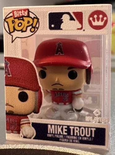 2026 Topps Series 1 Baseball Mike Trout Super Box Exclusive Funko Bitty Pop!