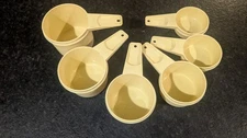 Vintage Tupperware Set of 6 Almond Measuring Cup Set 761-5 to 766-5