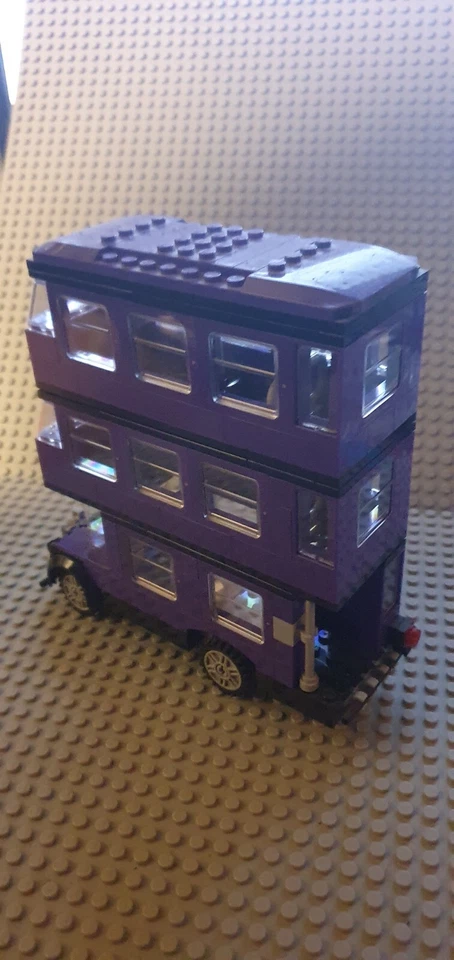 LEGO Harry Potter 4866 The Knight Bus, Foto 2 von 2