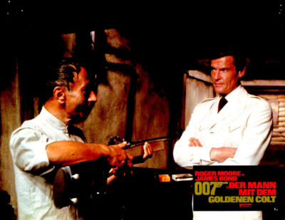 James Bond 007 - Der Mann mit dem goldenen Colt ORIGINAL Aushangfoto Roger Moore